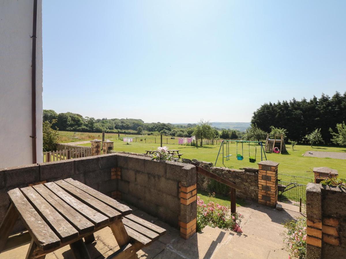 The Bushel Villa Bideford Exterior photo